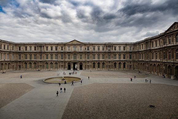 Louvre Courtyard by Dean Chiang, Xyclopx